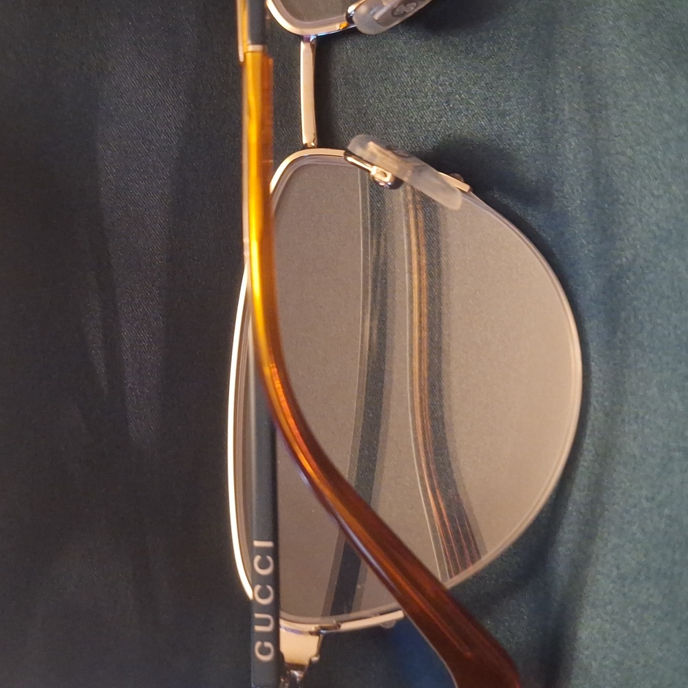 Gucci Green Sunglasses and Clear Glasses Eyewear Collection - Picture 6 of 7